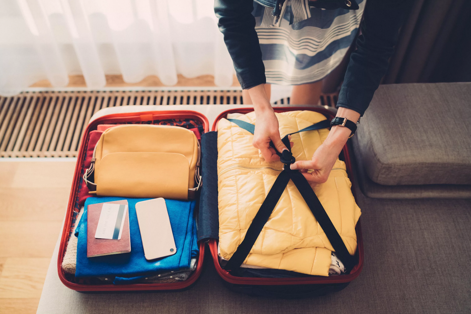 Как упаковать чемодан в самолет